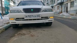 Горят габариты, моргают поворотники (сигнализация)