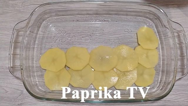 Картошка с тефтелями запеченная в духовке