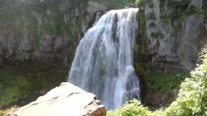 Камчатка. Водопад Снежный Барс