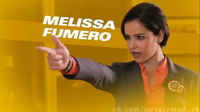 Заставка сериала «Бруклин 9-9 _ Brooklyn Nine-Nine» с шейпами смотреть онлайн