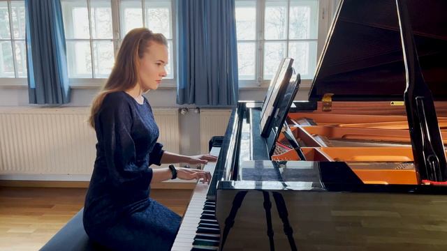 Paganini - Cantabile - accompaniment смотреть онлайн