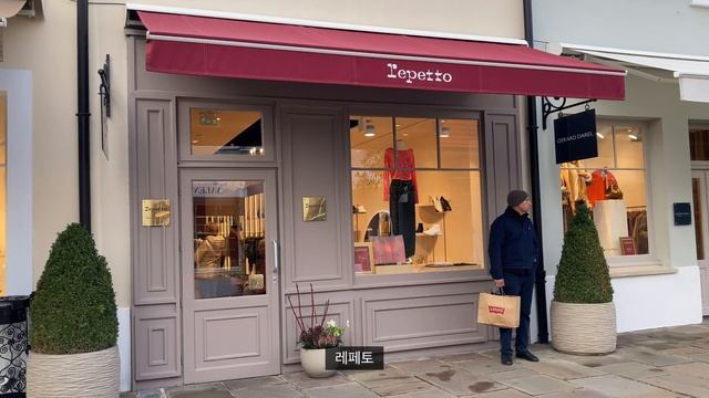 Paris / 파리 아울렛 라발레 빌리지 • 파리 쇼핑 / La Vallée Village • Outlet Shopping