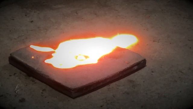 Испытание жаропрочной стяжки REFLOOR® SCREED C | Промышленные покрытия | Praspan.ru