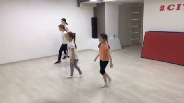 Современный танец (начинающие) смотреть онлайн