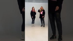 Модельное позирование. Фотосъемка моделей. Пять минут вспоминаем каталожные позы.