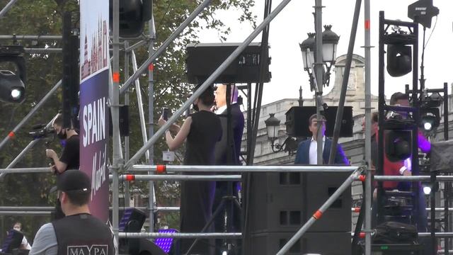 Выступление "Хора Турецкого" в Мадриде .25.07.2021. Знакомство из-за угла смотреть онлайн