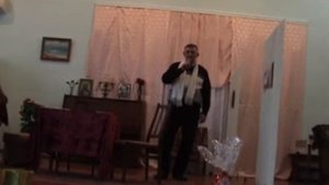 Мужчина к празднику. Спектакль по мотивам пьесы Надежды Птушкиной «Пока она умирала»