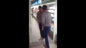 Это Видео Потрясло Весь Мир! Мужик и зеркало!