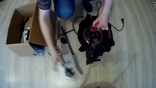 Дисковая пила ПАРМА 200 Д , ОБЗОР И УСТАНОВКА ПИЛЫ НА СТОЛ ЗА 5 минут!