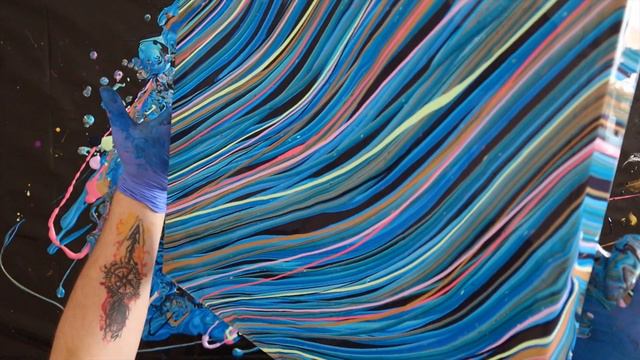 Testing Acrylic LEATHER paint from Angelus Direct in Acrylic Pours. Ribbon pour and LEAKY CUP #242 смотреть онлайн