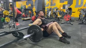 Ягодичный мостик самостоятельно