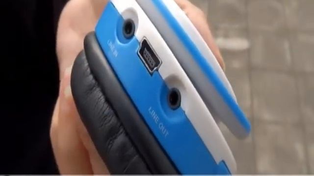 Стильные складывающиеся наушники с MP3 и FM смотреть онлайн