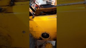 Подготовка к разборке приводной цепи мини погрузчика ANT-1000.01