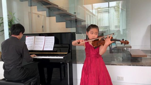 Paganini Cantabile By Laura Jin（8yo） смотреть онлайн