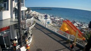 Веб камера Лазаревский район / пляж море , Бархатный сезон