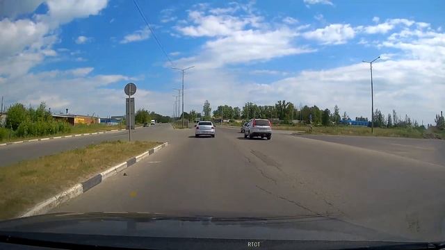 Трасса Р 151 с комментариями Рыбинск - Ярославль. На машине по трассе. Лето. смотреть онлайн