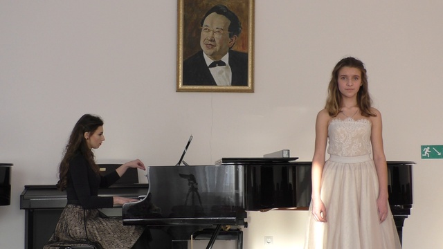 София Дамбровская (преп. Любовь Буторина, конц. Ксения Равнейко) смотреть онлайн