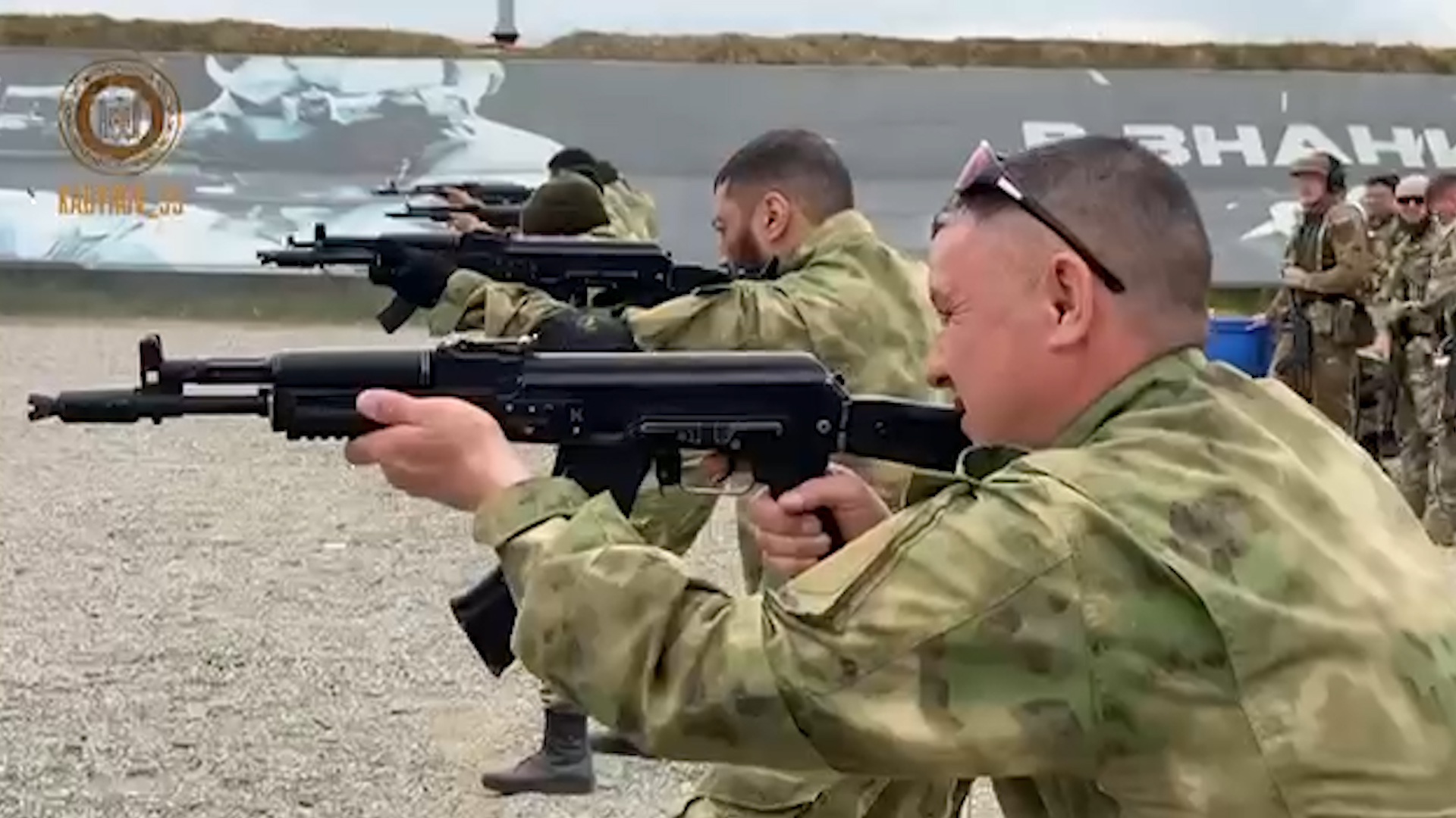 Университет спецназа обучает добровольцев боевой подготовке по ускоренным курсам