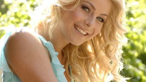 Когда девушку можно называть женщиной?