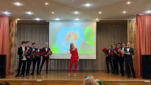 1000000 алых роз. С ПРАЗДНИКОМ, ДОРОГИЕ УЧИТЕЛЯ!