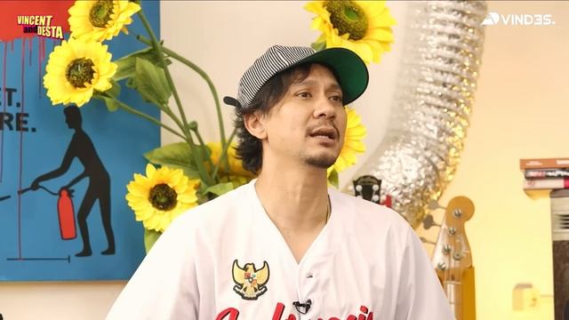 AHMAD DHANI: "GUE DIKATAIN TOLOL GAK MARAH!!” ELLO: “CIEEE GITUU..” смотреть онлайн