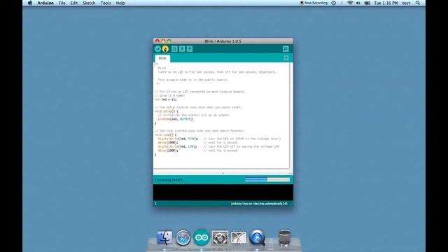 Arduino for Beginners 4 Plugging in the Arduino as well as launching uploading a sketch смотреть онлайн