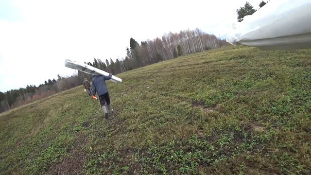 Второй день хожу по трассе, без Пэкса смотреть онлайн