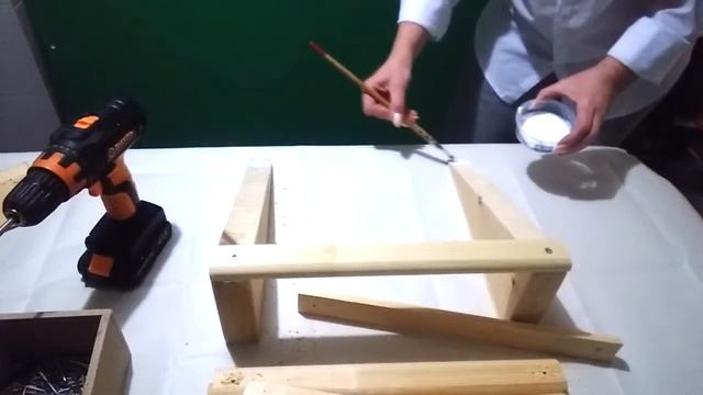 Подголовник в баню своими руками. Как сделать самому в домашних условиях?/ headrst in the bath. смотреть онлайн