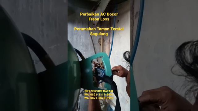 Perbaikan AC yang Bocor, Freon Habis, Tidak Dingin di Perumahan Taman Teratai. WA. 0821-6678-6993