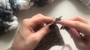 Плотный, рельефный, простой и красивый узор спицами