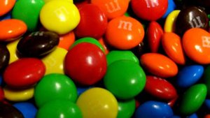 История М энд М (M&M's)