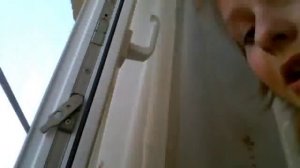 заело пластиковое окно ? не проблема ! (как легко починить пластиковое окно )!