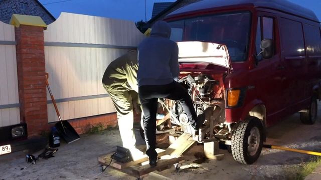 Автодом своими руками / серия 4 / Мотор на капиталку / Мерседес308d