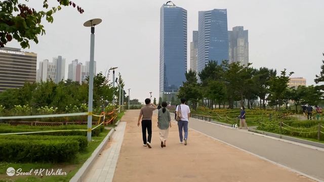 [4K] Korea Walk - So Beautiful Songdo "Central Park " Evening Night Walking, Incheon, Nearby Seoul.