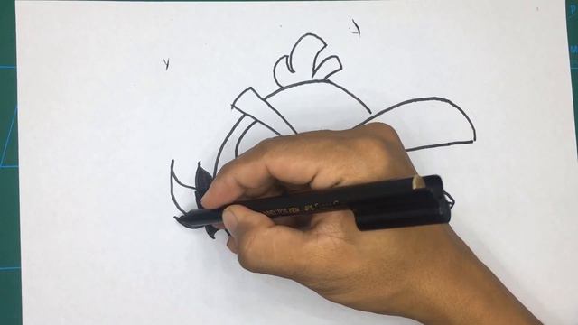 LDP - How to draw Angry birds / green bird