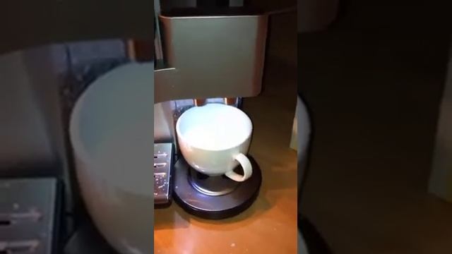 Cappucinno melk schuim смотреть онлайн