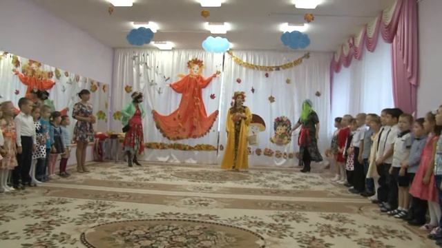 Праздник осени д.сад "Золотая рыбка" смотреть онлайн