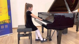 В.А.Моцарт «Сонатина ля мажор», С.С.Прокофьев «Прогулка»