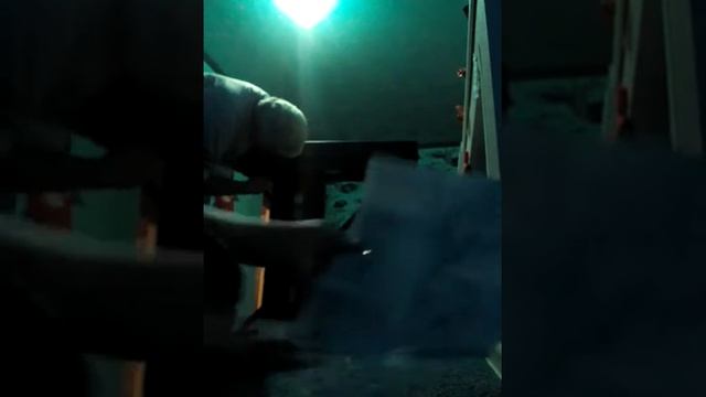 Стойка для синтезатора.