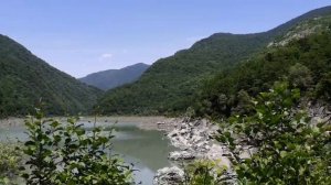 Поход сыроедов на озеро Амткел, дольмены, шакуранские водопады. 2 серия