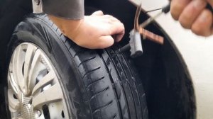 Быстрый ремонт, устранение прокола не снимая колеса