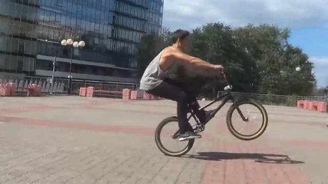 Антон Есин смотреть онлайн