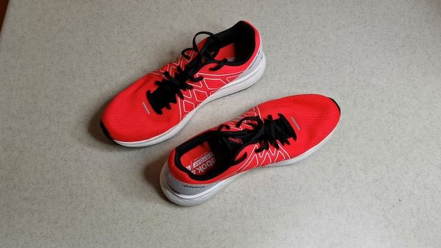 Бюджетные Reebok c межподошвой круче чем Boost. Forever Floatride Energy с пеной Pebax. смотреть онлайн