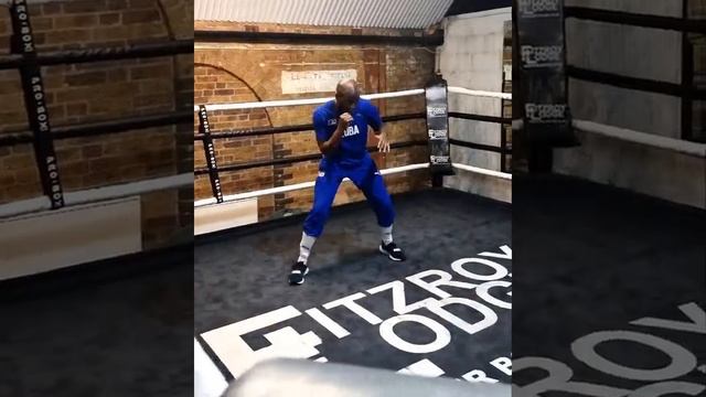 CUBAN BOXING_ SHADOWBOXING FLOW!.mp4