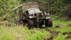 ЗИЛ 157 на колесах от Т 150, мотор зил 130