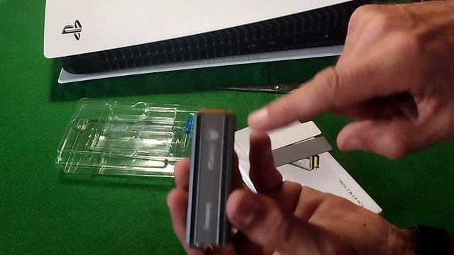 PS5 SSD, Fitment Tutorial. Step By Step Guide. With Heatsink install, 2tb S660 Fanxiang. Works Grea смотреть онлайн