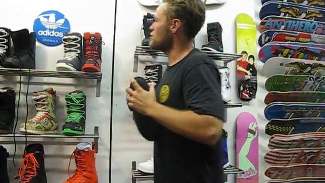 The 32 Lashed Crab Grab Snowboard Boot from 32 ( thirty two ) for 2014 смотреть онлайн