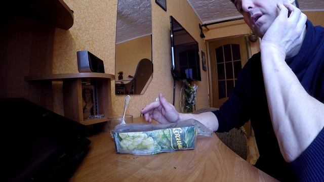 ТРАВА ДЛЯ КОТА И КОШКИ.10 лет сажаю каждую зиму и у Вас получится;)Здоровья Вашим котикам ???