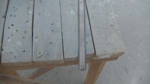 Как ровно установить экран под ванной