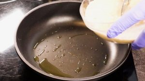 Если у вас есть стакан овсяных хлопьев и 2 яйца, обязательно попробуйте этот рецепт.